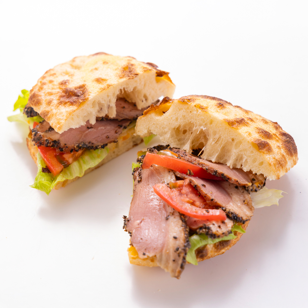 合鴨パストラミサンド 合鴨パストラミサンドセット|各務原でピザ・ハンバーガーのデリバリー・テイクアウトならボムボムキッチン各務原店